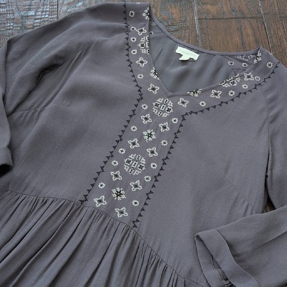 GARNET HILL I Boho Gray Drop Waist Embroidered V-Neck 3/4 Sleeve Crepe Dress, 8